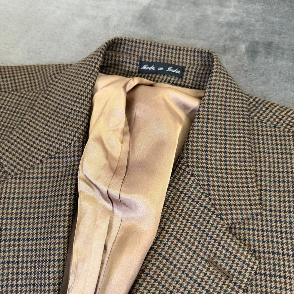 Lauren Ralph Lauren item good